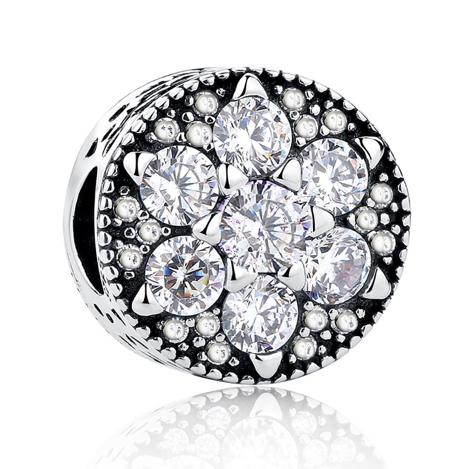 Charm xỏ vòng pha lê hàng đẹp