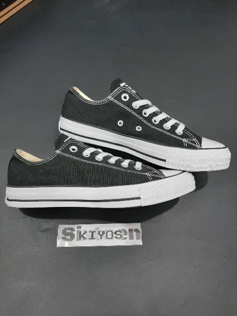 Giày Converse Chuck Taylor All Star Cổ Thấp Phối Màu Đen Trắng Thời Trang Cao Cấp