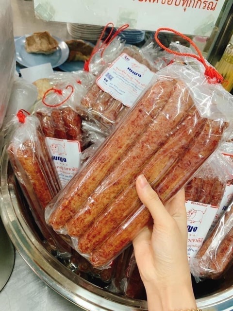 Lạp xưởng Thái