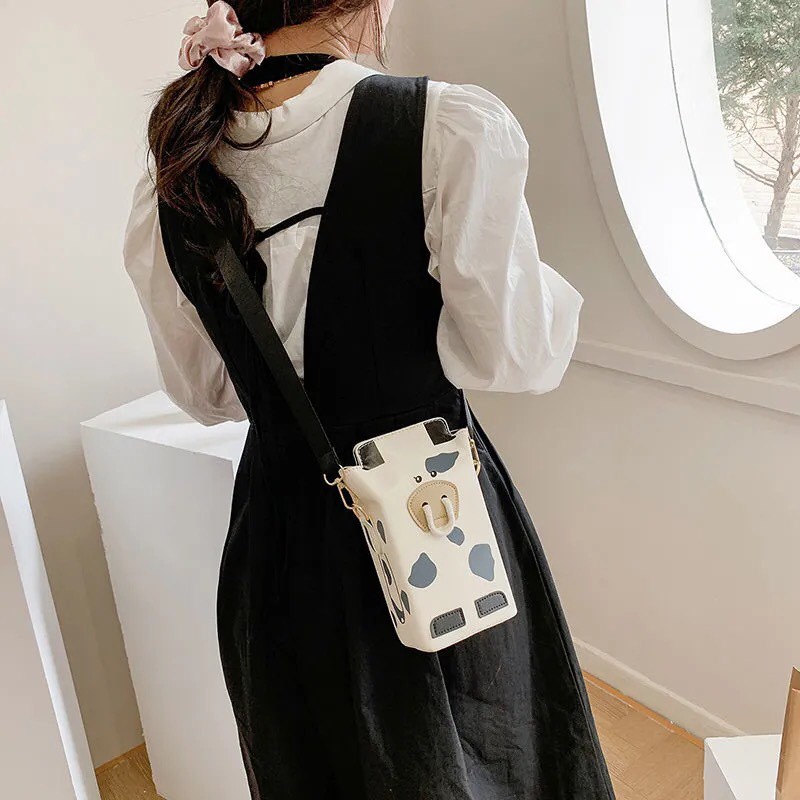 Túi đeo chéo hình hộp bò sữa siêu đáng yêu