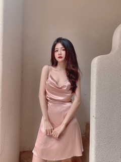 Đầm lụa Slin