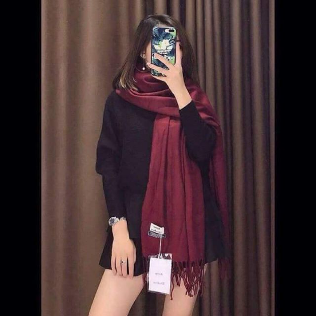 Khăn quàng cổ ACNE