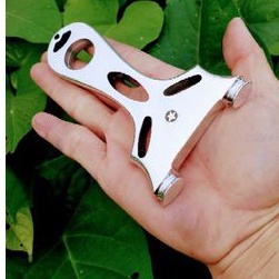 Ná cao su lòng chạc cạn ufo