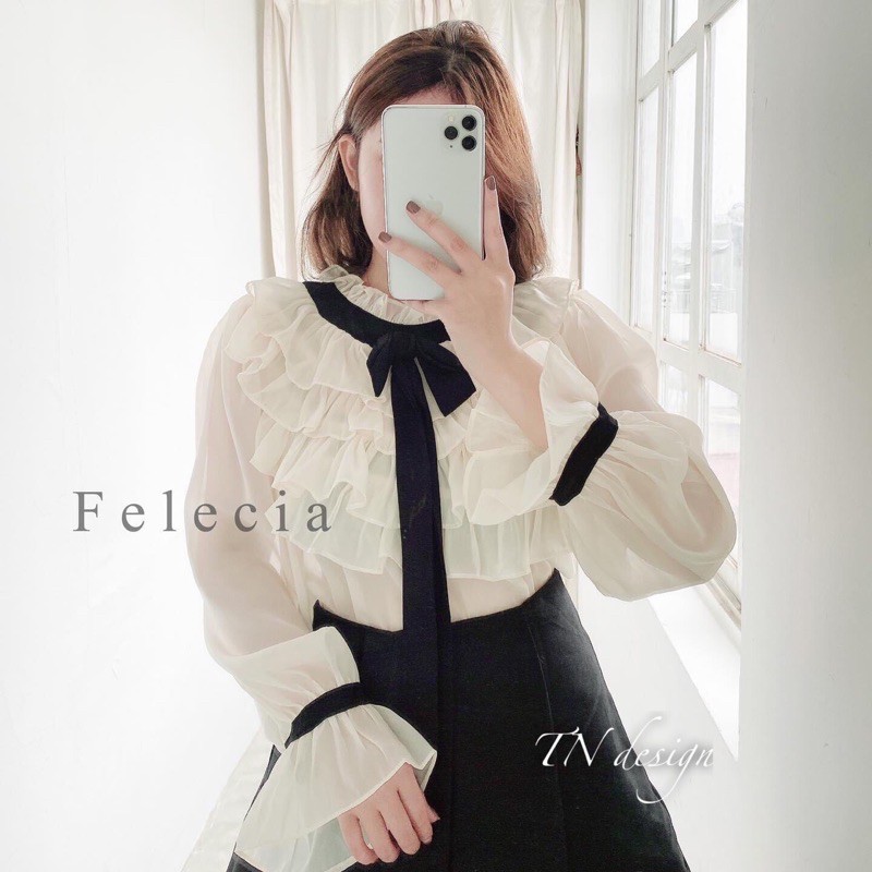 sơ mi bèo tầng. 2 màu be, hồng. size:sm