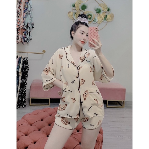 Bộ Pizama Đùi Cánh Dơi Bò Sữa Vải Cao Cấp