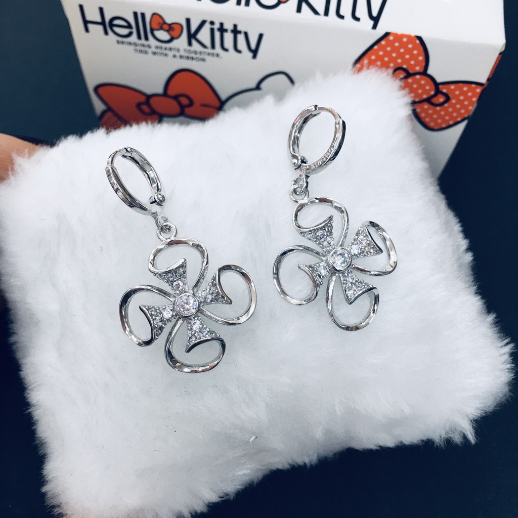 Khuyên tai hoa 4 cánh xoắn