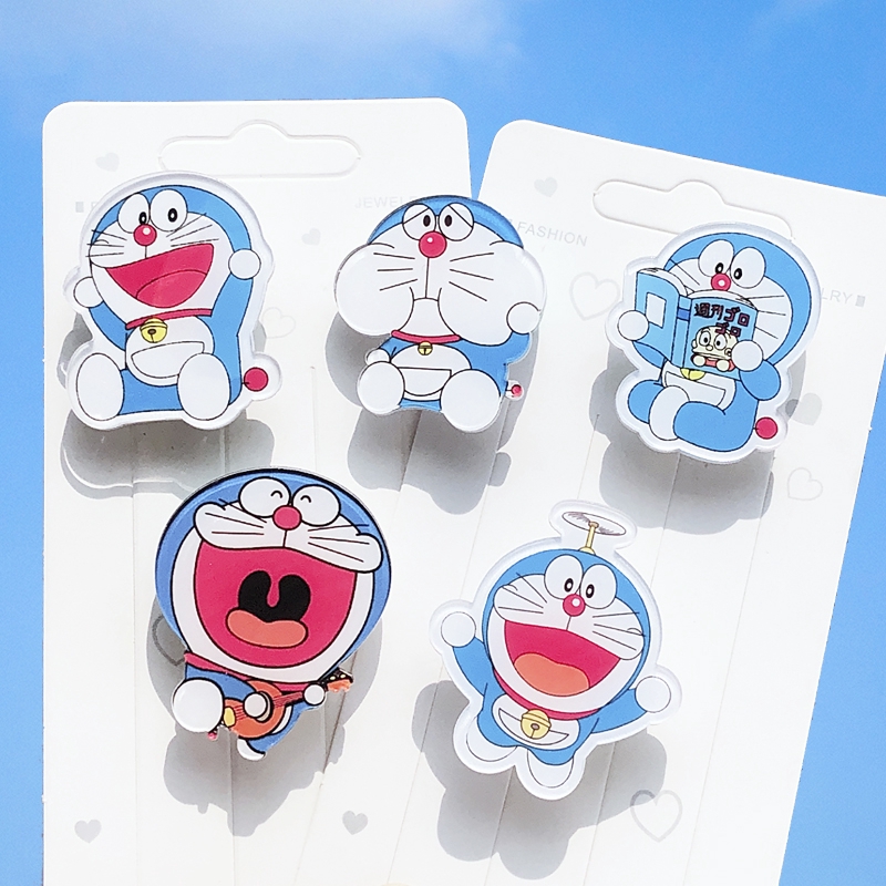 Huy Hiệu Cài Áo Hình Doraemon Đáng Yêu