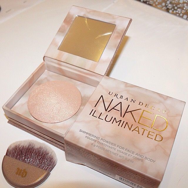 PHẤN HIGHLIGHT URBAN DECAY NAKED LLUMINATED SHIMMERRING POWDER FACE - BODY 6G