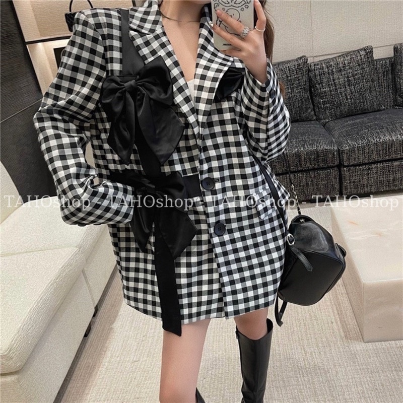Áo khoác blazer đính nơ