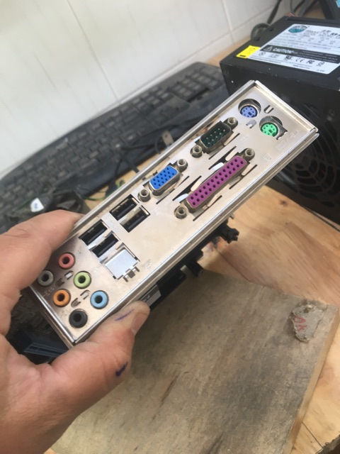 [Mã 1911ELSALE hoàn 7% đơn 300K] Main MSI G41M-P28 chính hãng nguyên zin | BigBuy360 - bigbuy360.vn