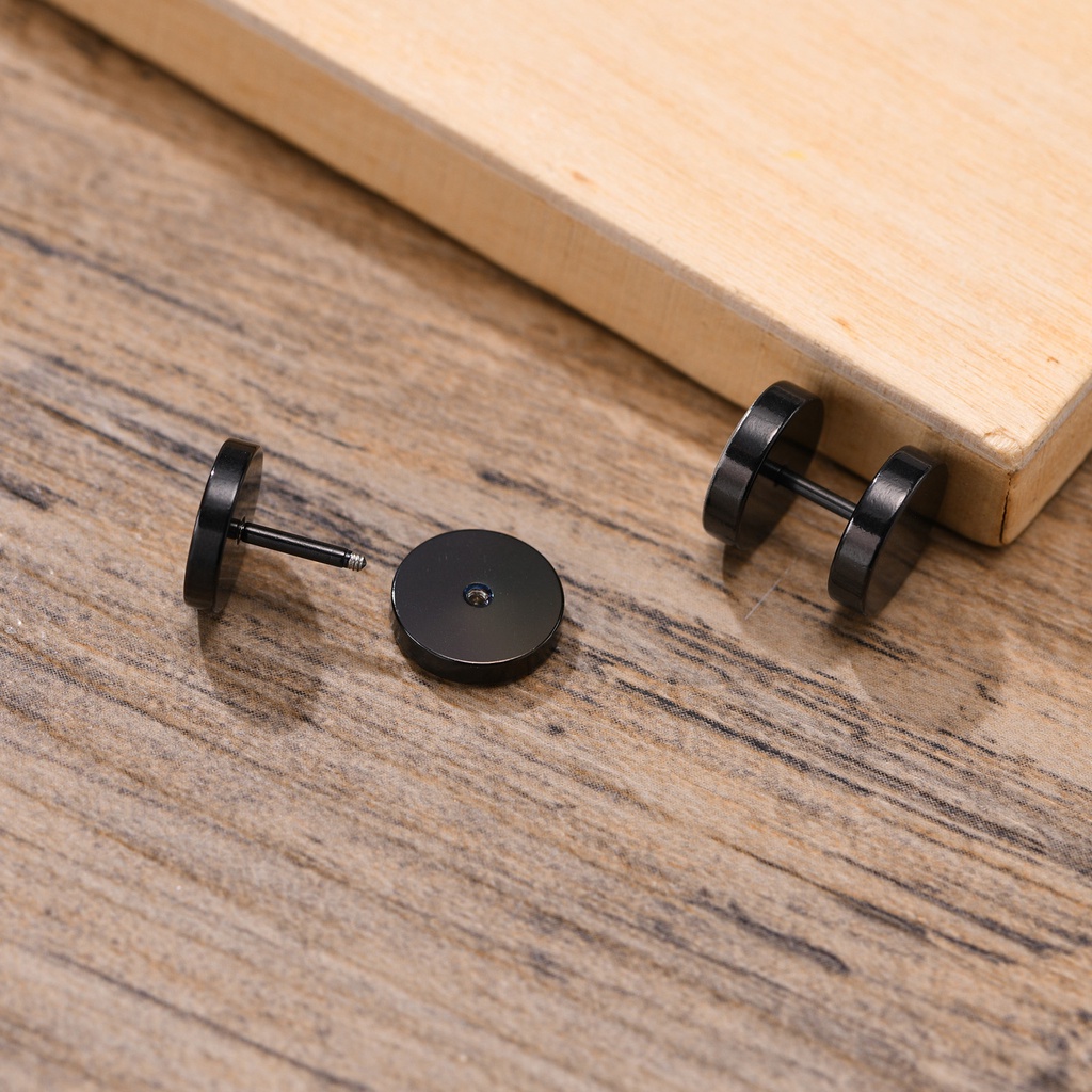 Khuyên Tai Nam Hình Đầu Sói Màu Đen Chống Dị Ứng