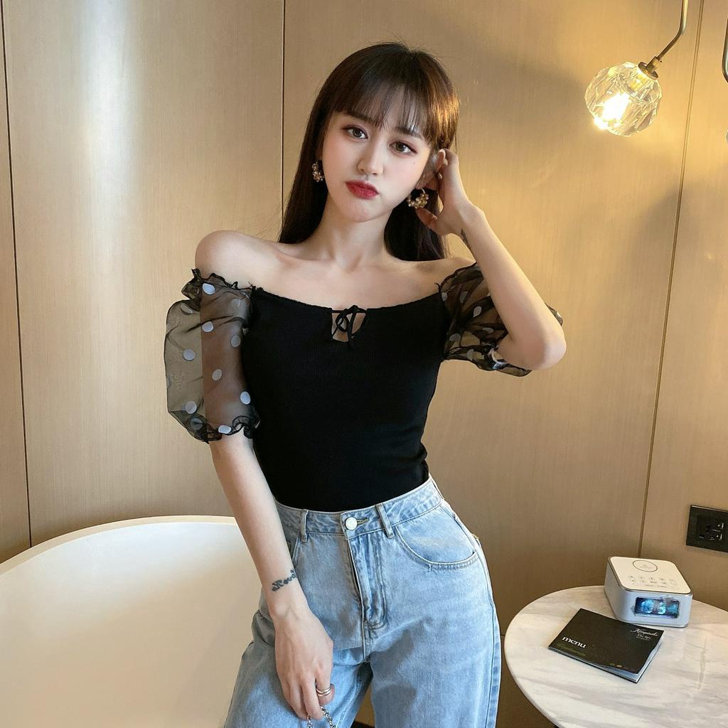 Áo kiểu croptop dệt kim tay phồng hoạ tiết chấm bi thanh lịch thời trang cho nữ