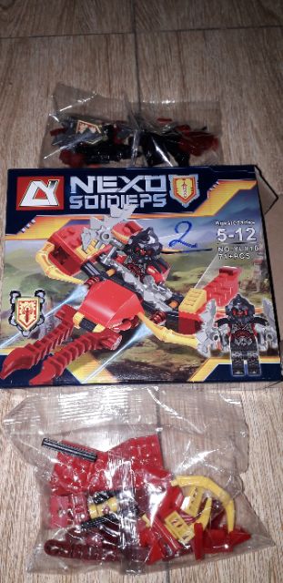 Lắp ráp 1 hộp LegoNexo Soidieps Siêu xe 810 có nhiều chi tiết
