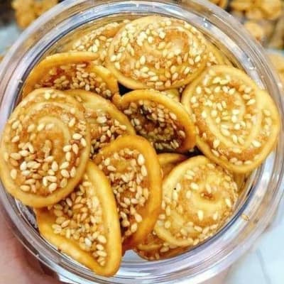 bánh tai heo mè - ngon mê ly lon pet 350g