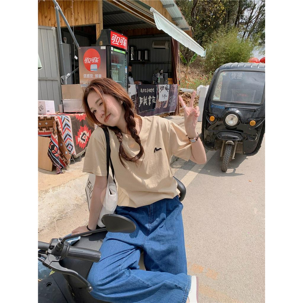 Áo Thun Cotton Trơn Ngắn Tay Dáng Rộng Thêu Họa Tiết Đơn Giản 62793