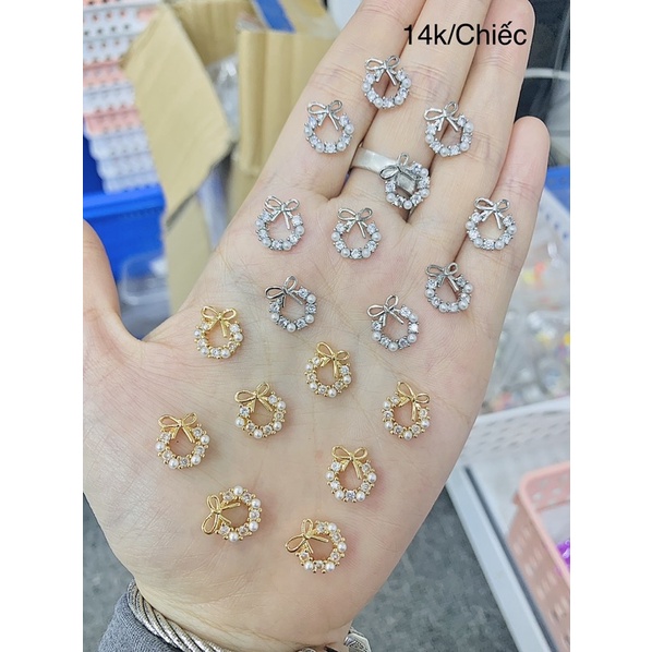 Đá hình đính móng