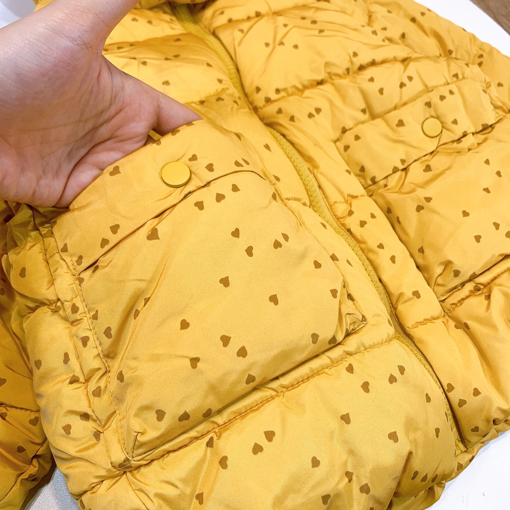 Áo khoác phao bông cừu cho bé trai bé gái Za.ra vàng tam giác nhí cá tính Nga Fish  A1K19V5