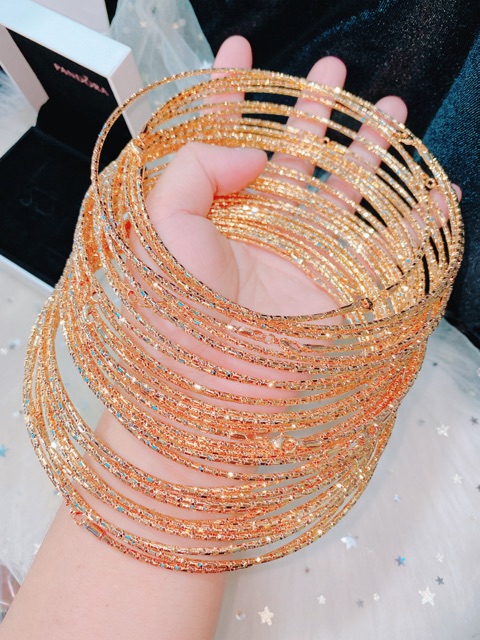 Kiềng cổ dát vàng 18k