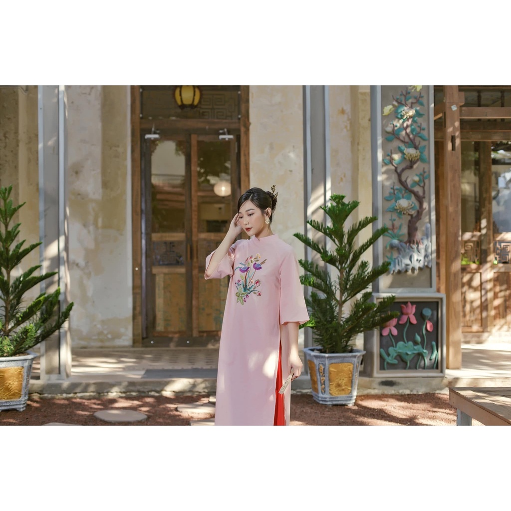 Áo dài cách tân hồng