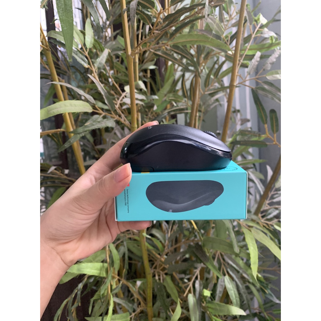 Chuột máy tính ko dây laptop Logitech M220 không tiếng động có nút tắt on off cực dễ thương cute AKIKI AKM220