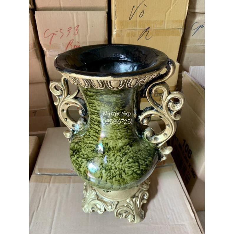 Cúp 10 Bình hoa composite