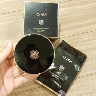 SÉT PHẤN NƯỚC OHUI ĐEN MATTER OHUI DÀNH CHO DA DẦU NHỜN, HỖN HỢP