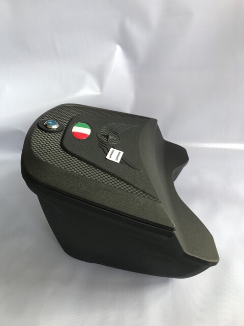 Thùng giữa kiểu givi cho nhiều loại xe