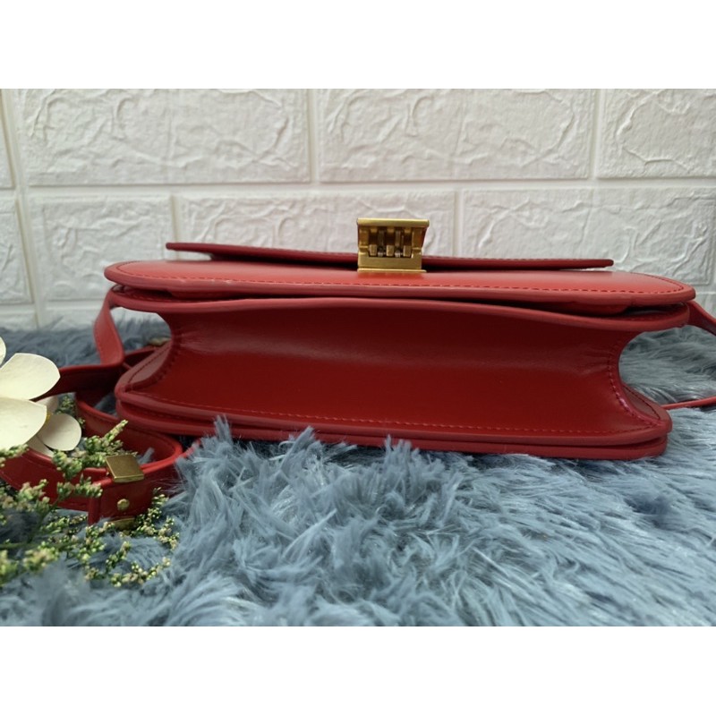 Túi si Céline - màu đỏ tươi