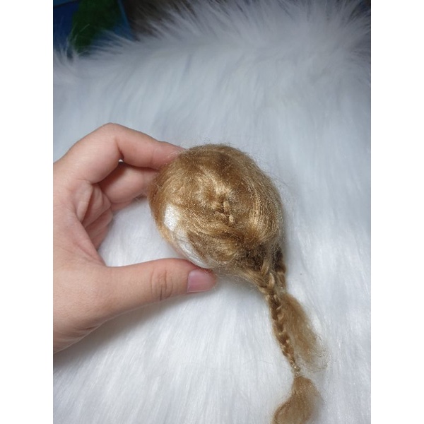 Wig mohair vàng