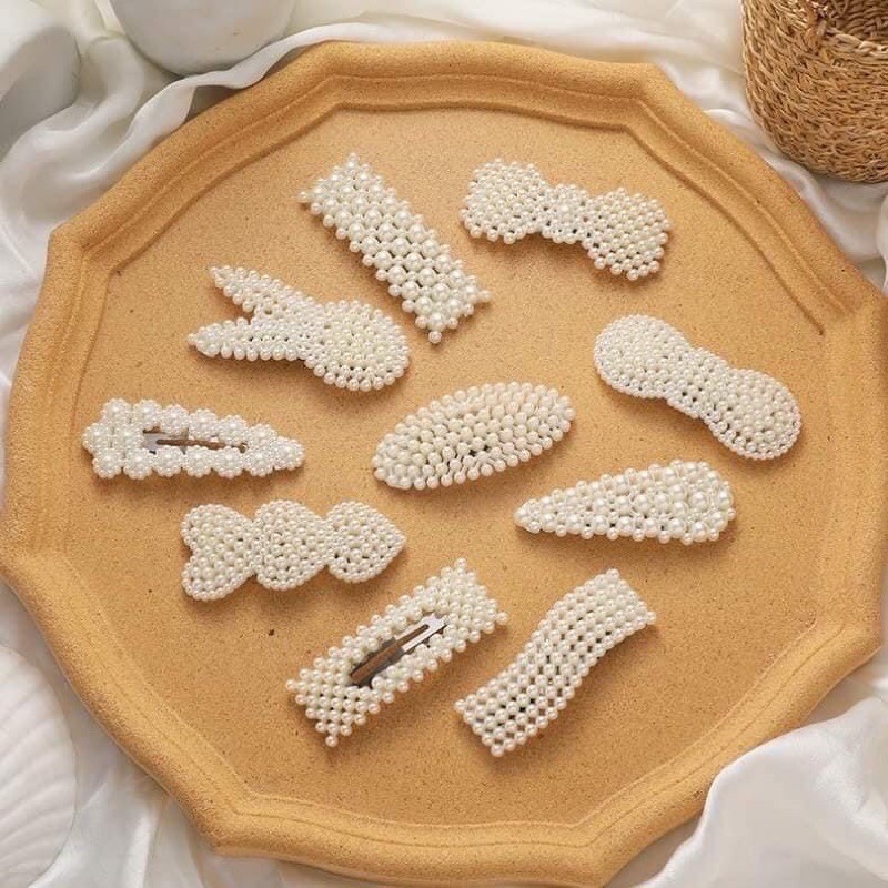 Set 4 kẹp tóc ngọc trai nhân tạo siêu xinh