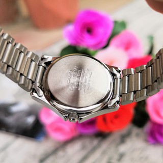 Đồng hồ nữ dây kim loại Casio LTP-1183A-7ADF