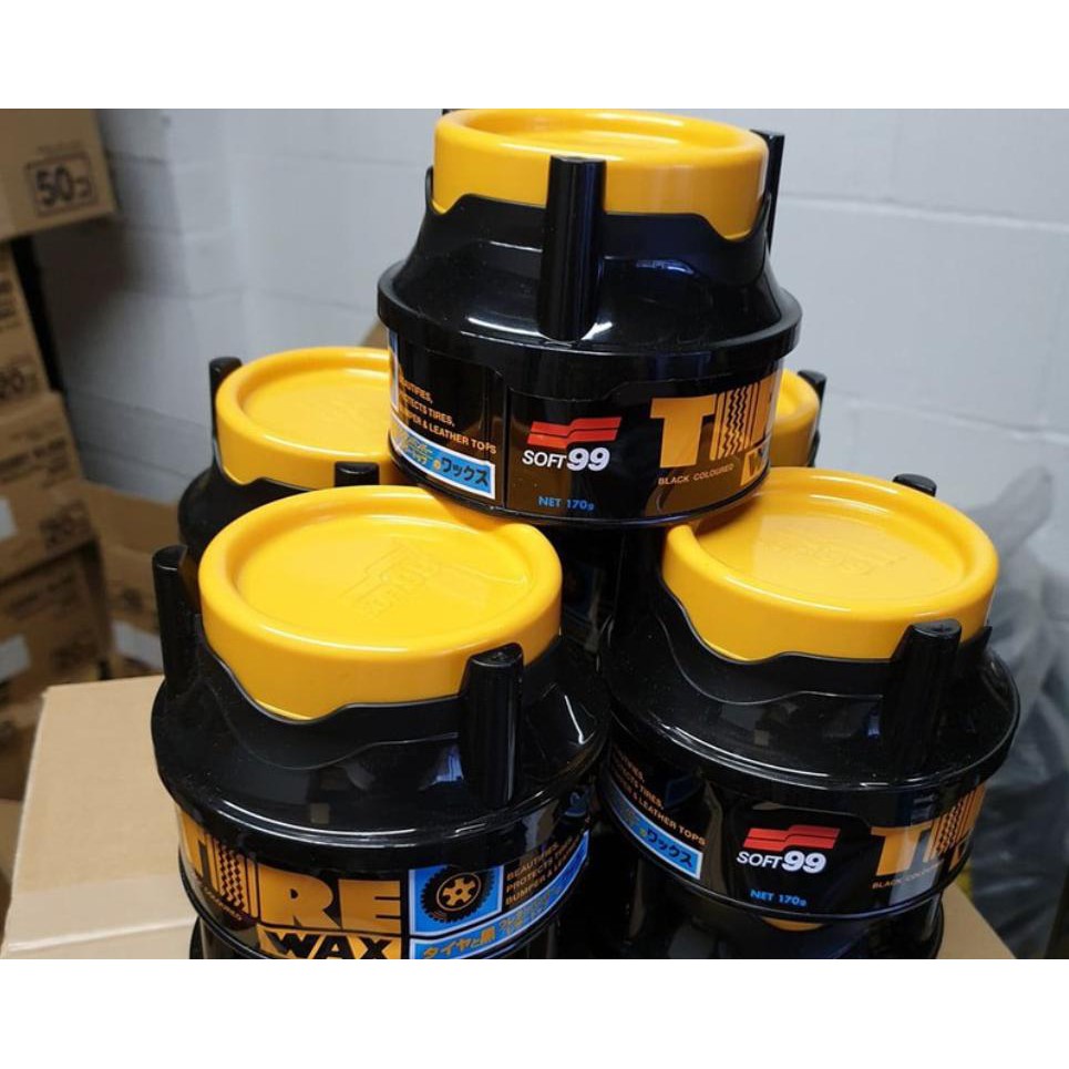 Sáp phủ bóng lốp xe Tire Black Wax - Soft99 ( Tạo Độ Đen Thời Gian Dài ) chính hãng Nhật Bản