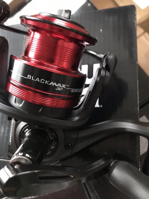 Máy câu ABU GARCIA BLACKMAX SP10,20,30,60 tương đương 1000,2000,3000,5000