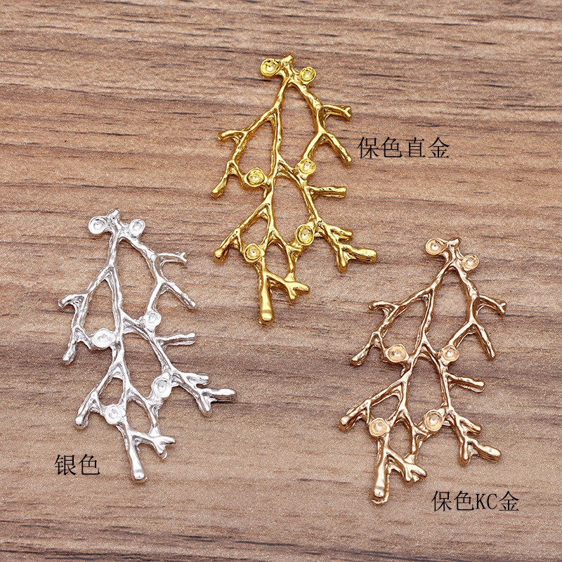 1 phiến đúc cành cây 47*28mm