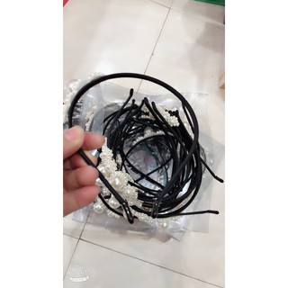 Bòm tóc đính hạt siêu xinh