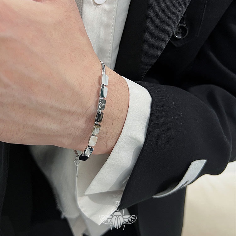 Vòng Tay Thép Titan Phối Xương Rắn Thiết Kế Nhỏ Nhắn Thời Trang Cao Cấp Cho Cặp Đôi