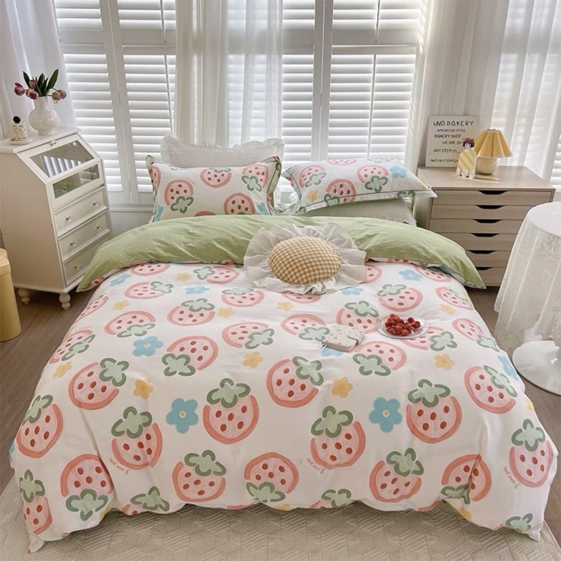 Bộ chăn ga gối Cotton Poly màu hồng hoạ tiết trái dâu MÂY BEDDING đủ kích thước nệm