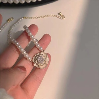 Choker tiểu thư phong cách romantic