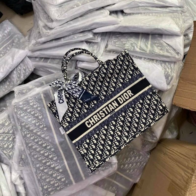 - Túi Xách Nữ Công Sở Size 35cm  - Kèm Khăn - Loại 1 - HÌNH THẬT - Giá Rẻ Nhất Shopee