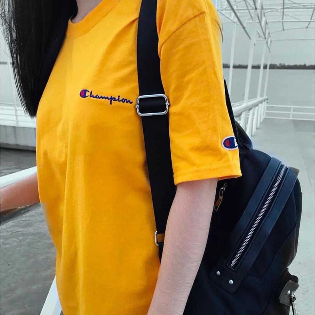 ÁO THUN CHAMPION EMBROIDERED SMALL LOGO TEE CHÍNH HÃNG AUTHENTIC - SHIPPED USA | BigBuy360 - bigbuy360.vn