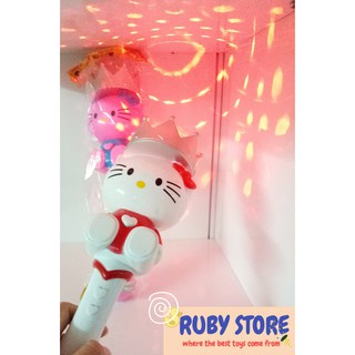 CÂY CỔ VŨ HELLO KITTY ĐỘI VƯƠNG MIỆN, CÓ ĐÈN LED 3D, NHẠC SÔI ĐỘNG (Dùng pin)