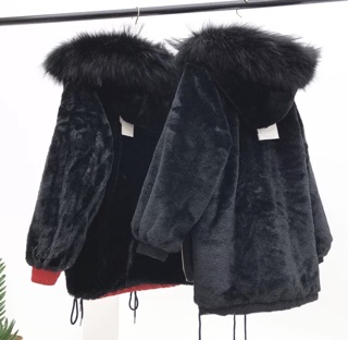 Parka đỏ đen