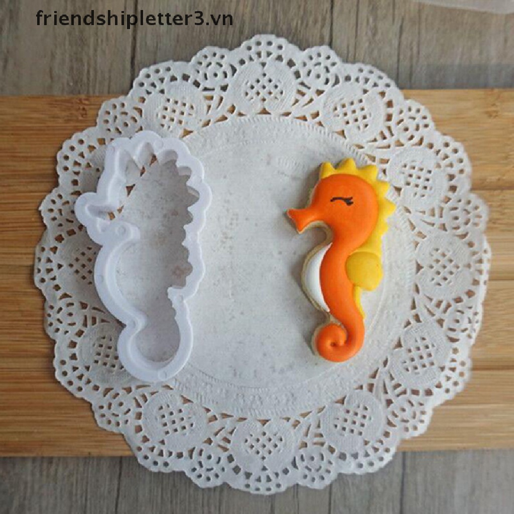 Bộ 8 Khuôn Cắt Bánh Quy Hình Bãi Biển / Cá Dễ Thương