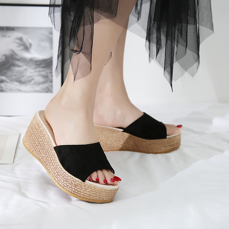 Giày Sandal Đế Xuồng Siêu Nhẹ Màu Sắc Đơn Giản Thời Trang Cho Nữ