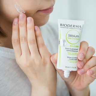 Kem Dưỡng Da Kiềm Dầu Sebium Mat Control 30ml