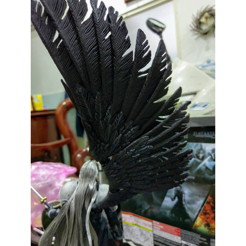 Mô hình Sephiroth game Final Fantasy Play Arts Kai PAK