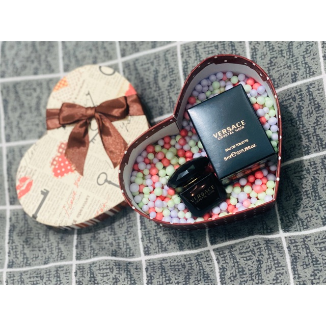 Nước hoa versace Noir mini 5ml