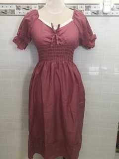 đầm kate lụa cổ viền ren