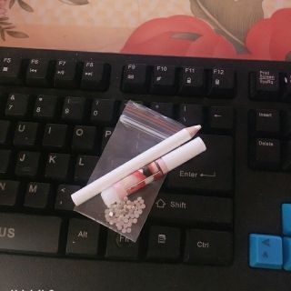 Đá đính răng 2k/1v