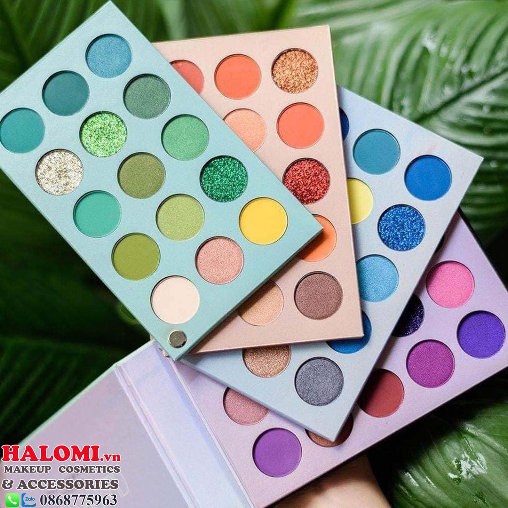 Bảng màu mắt 60 ô Beauty Glazed Color Board bao gồm 4 bảng nhỏ 15 ô với đủ tone màu phổ biến dễ makeup lên tone lâu trôi